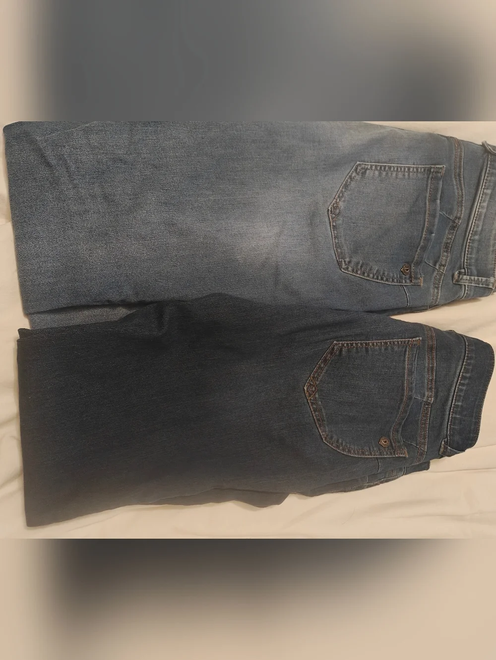 Democracy Jeans absolution Two Pairs In EUC - Picture 3 of 4